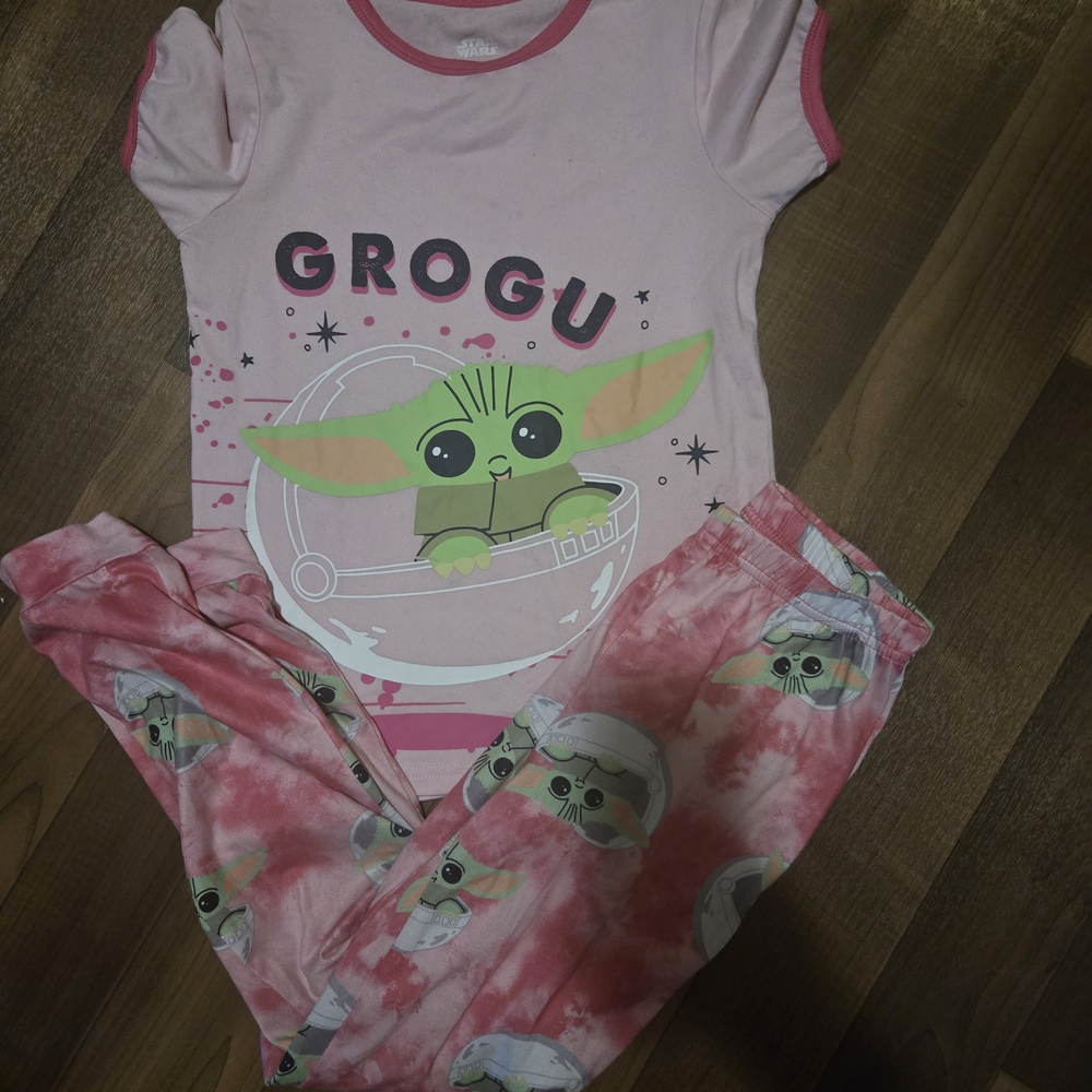 Star Wars Grogu Kids Pajama Set - Pink and Green
